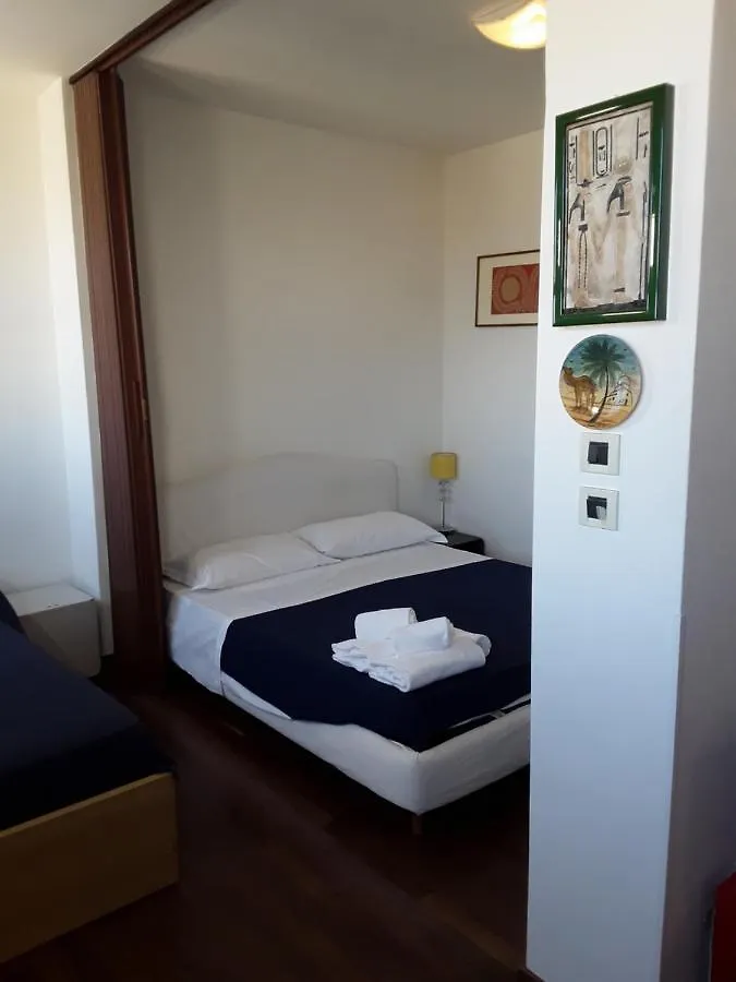 Europa Rooms Padova 0*,